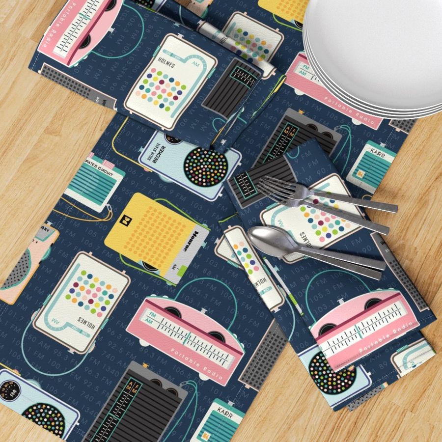 HOME_GOOD_TABLE_RUNNER