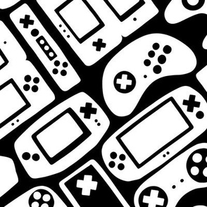  Video Game Controllers Black & White 2X