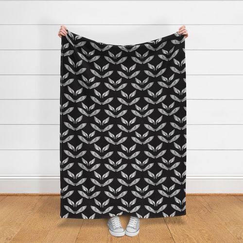 HOME_GOOD_THROW_BLANKET