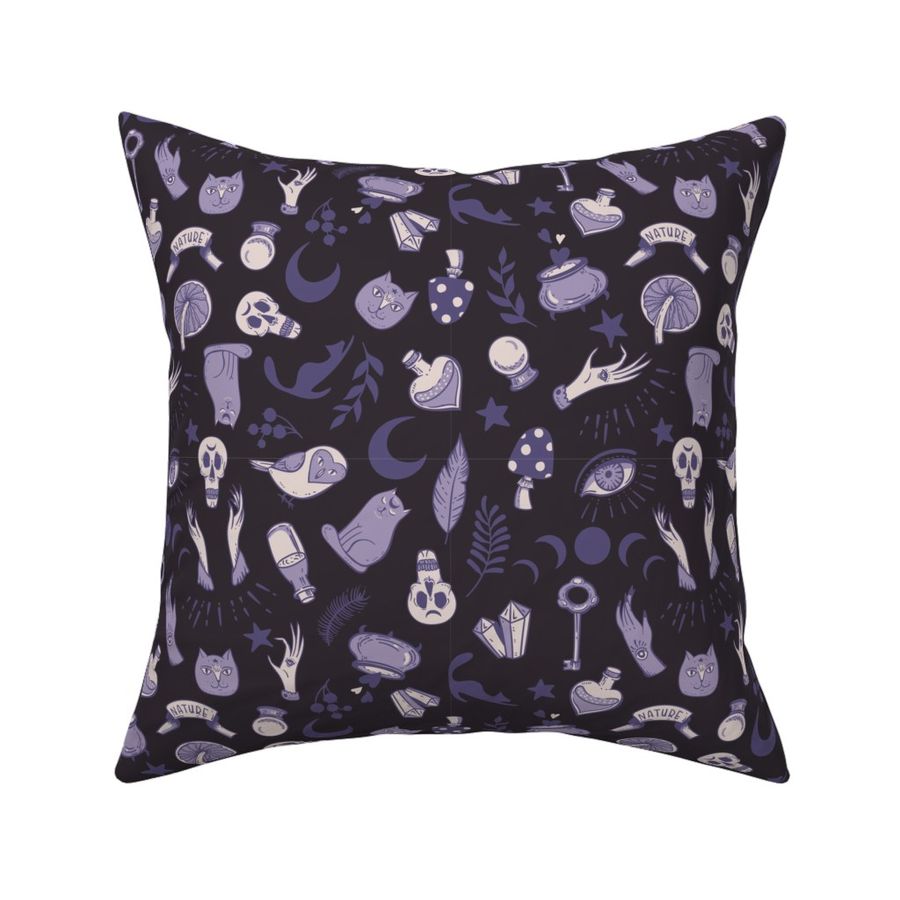 HOME_GOOD_SQUARE_THROW_PILLOW