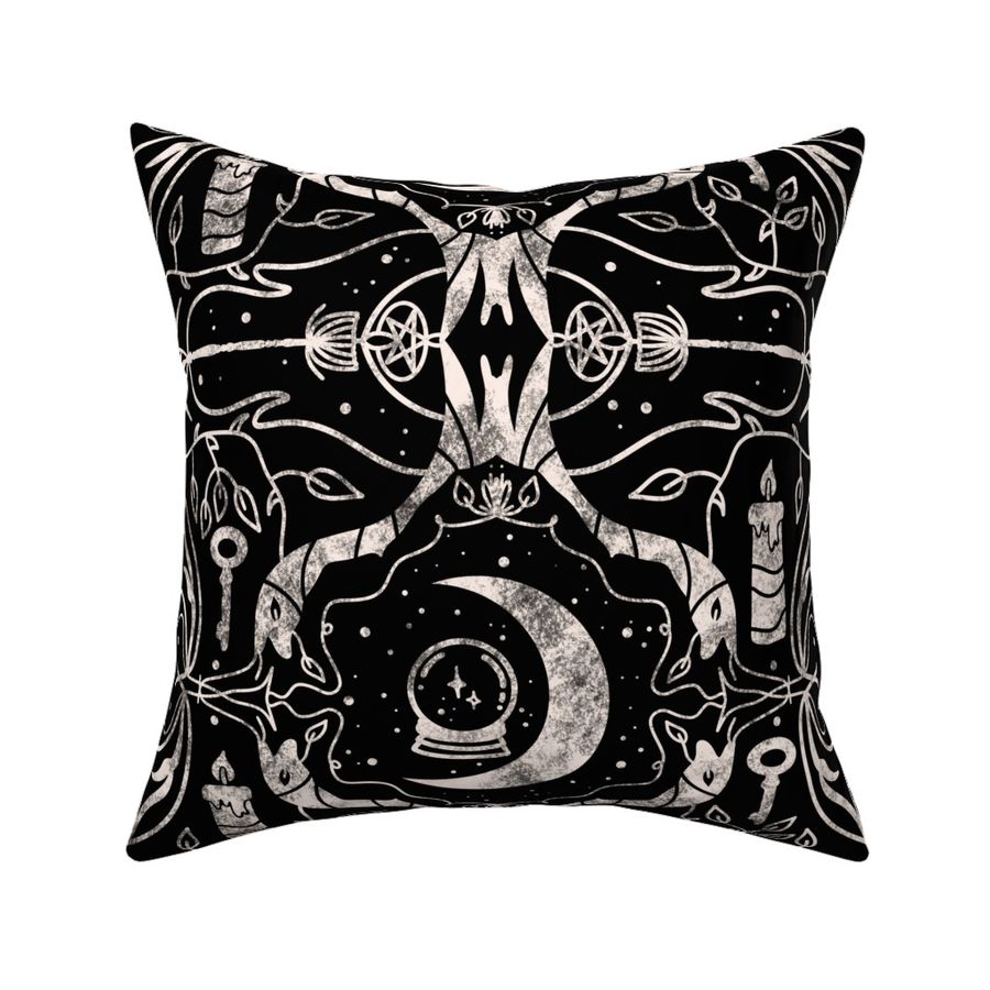 HOME_GOOD_SQUARE_THROW_PILLOW