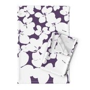 Magnolia Little Gem - Purple - 2 Yard Panel