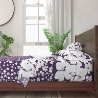 Magnolia Little Gem - Purple - 2 Yard Panel