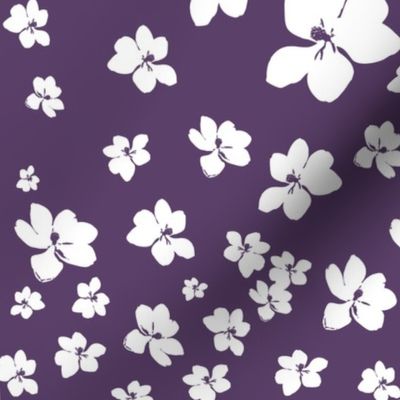 Magnolia Little Gem - Purple - 1 yard panel