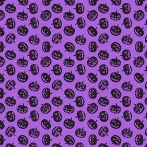 (micro scale) Jack-o'-lantern - pumpkins on purple - halloween - LAD22