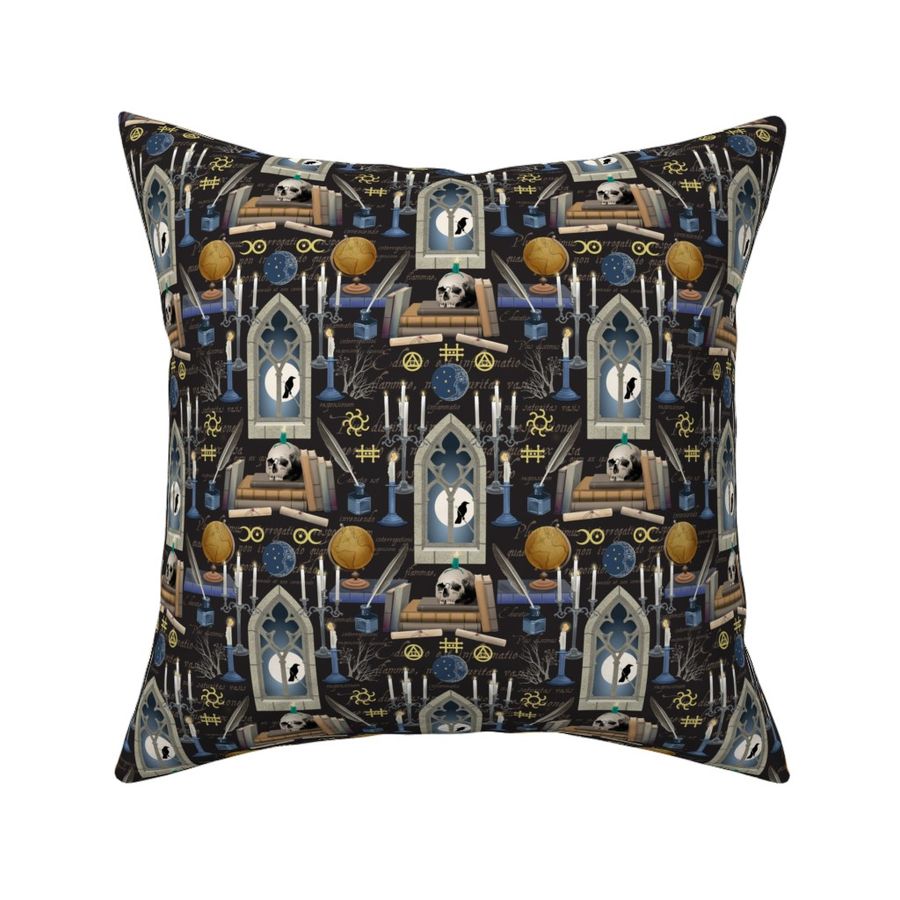 HOME_GOOD_SQUARE_THROW_PILLOW