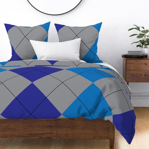 Blue and Gray Argyle Pattern Black Dashed Lines