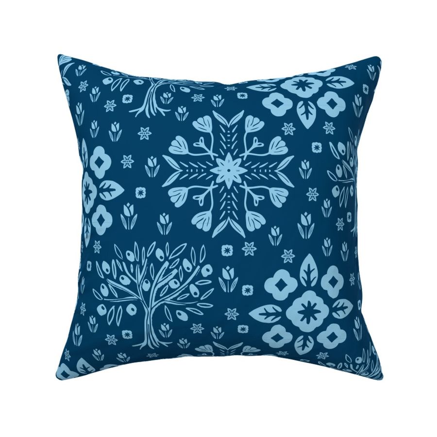 HOME_GOOD_SQUARE_THROW_PILLOW