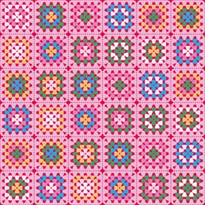 Granny Squares - Medium - Pink