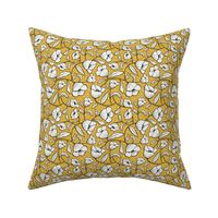 Floral Breeze - Goldenrod Yellow Ivory Small Scale