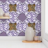 Leopards'n'Lace - Medaillon - Purple