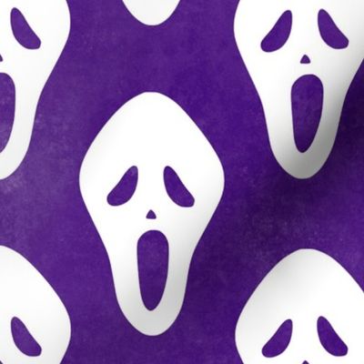 Large Scale White Halloween Scream Face Masks on Purple