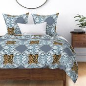 Leopards'n'Lace - Medaillon - Blue