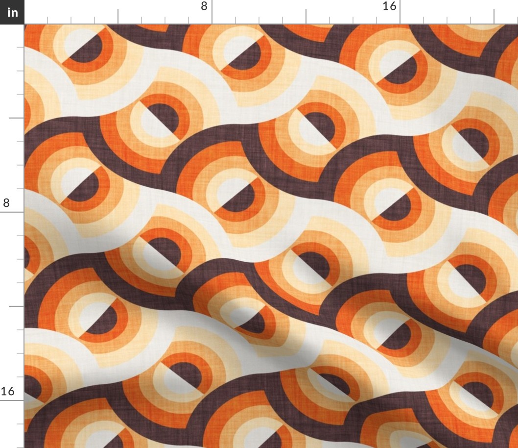 Normal scale // Here comes the sun // brown and orange gradient 70s inspirational groovy geometric suns
