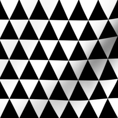 Black & White Triangles Small