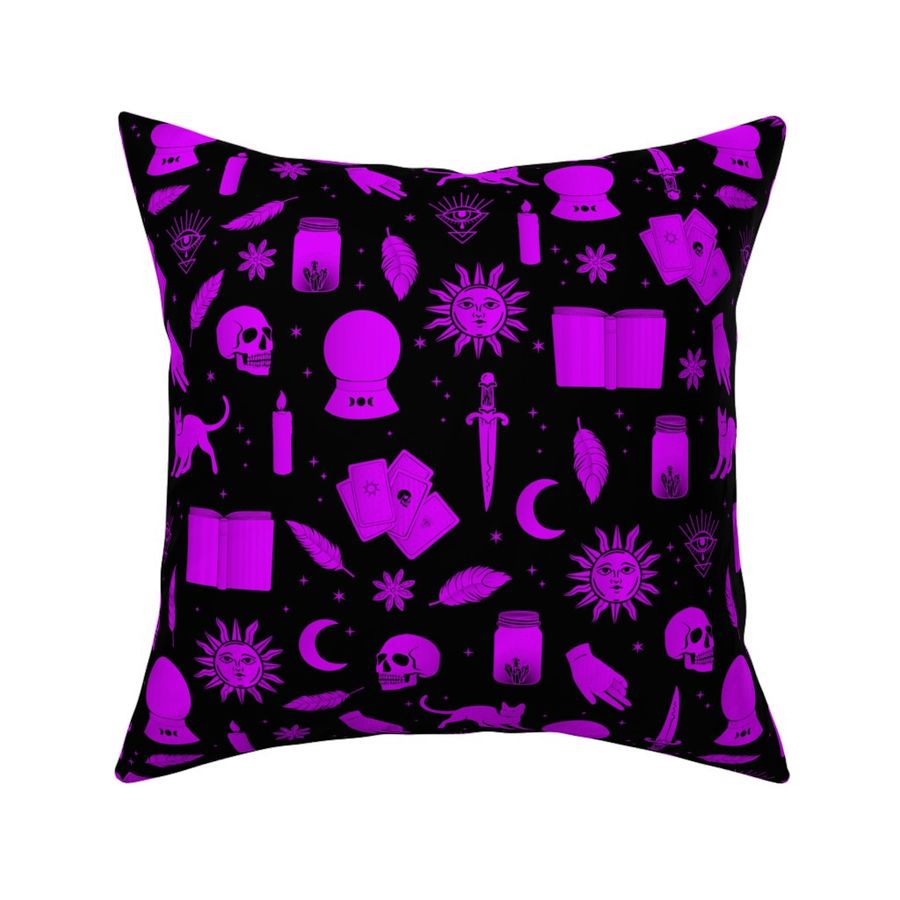 HOME_GOOD_SQUARE_THROW_PILLOW