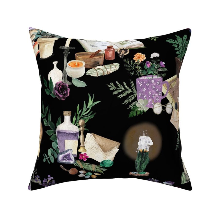 HOME_GOOD_SQUARE_THROW_PILLOW