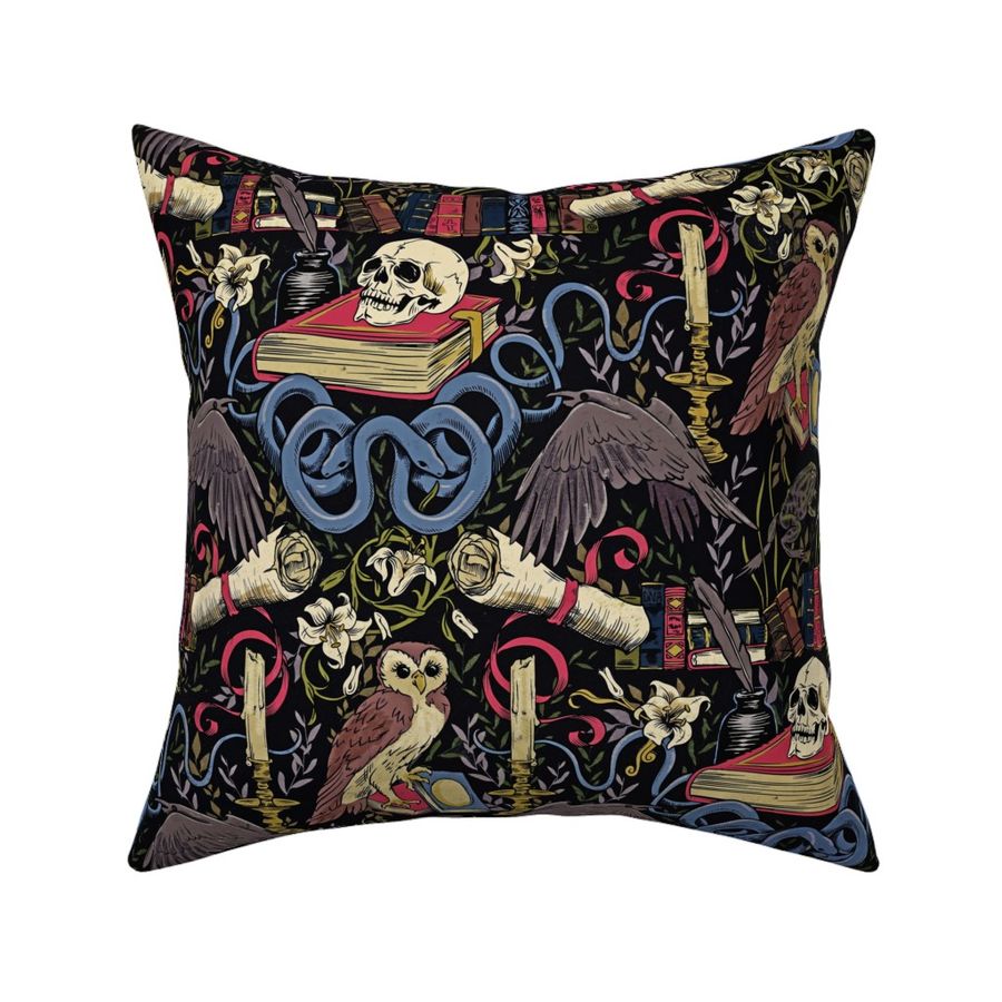 HOME_GOOD_SQUARE_THROW_PILLOW