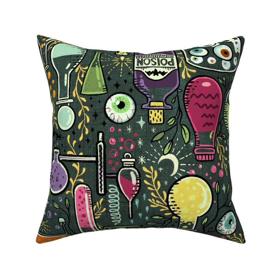 HOME_GOOD_SQUARE_THROW_PILLOW