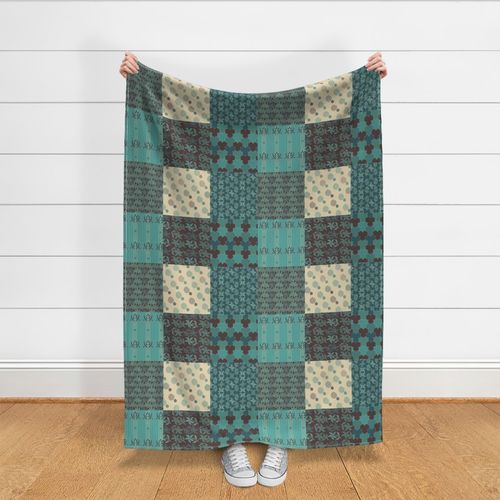 HOME_GOOD_THROW_BLANKET