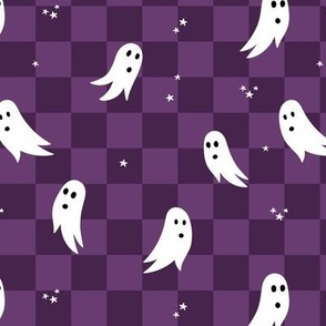 Spooky halloween ghosts and stars on checkerboard adorable kawaii baby nineties trend nursery design purple 