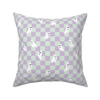 Spooky halloween ghosts and stars on checkerboard adorable kawaii baby nineties trend nursery design lilac mint
