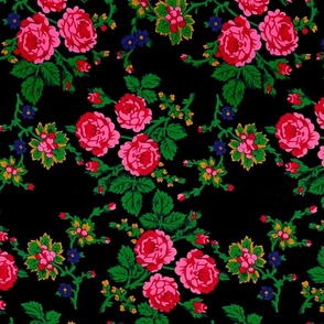 Highlander Flowers Pattern- Black