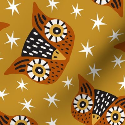 Owl Toss | Md Harvest Yellow Dark