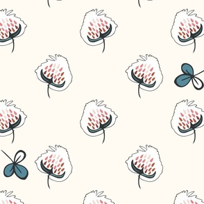 Clover blossoms 2 on creamy white - xl