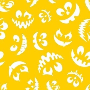 Medium Scale Creepy Jackolantern Halloween Pumpkin Faces White on Yellow
