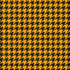 Badger House Houndstooth Black and Yellow 