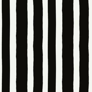 Familiar Black and White Wide Stripe