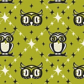 Owl Argyle - Retro Halloween Lime Green Regular Scale