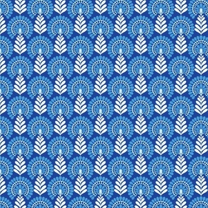 fantasy floral-monochrome-coordinate-blue-small scale