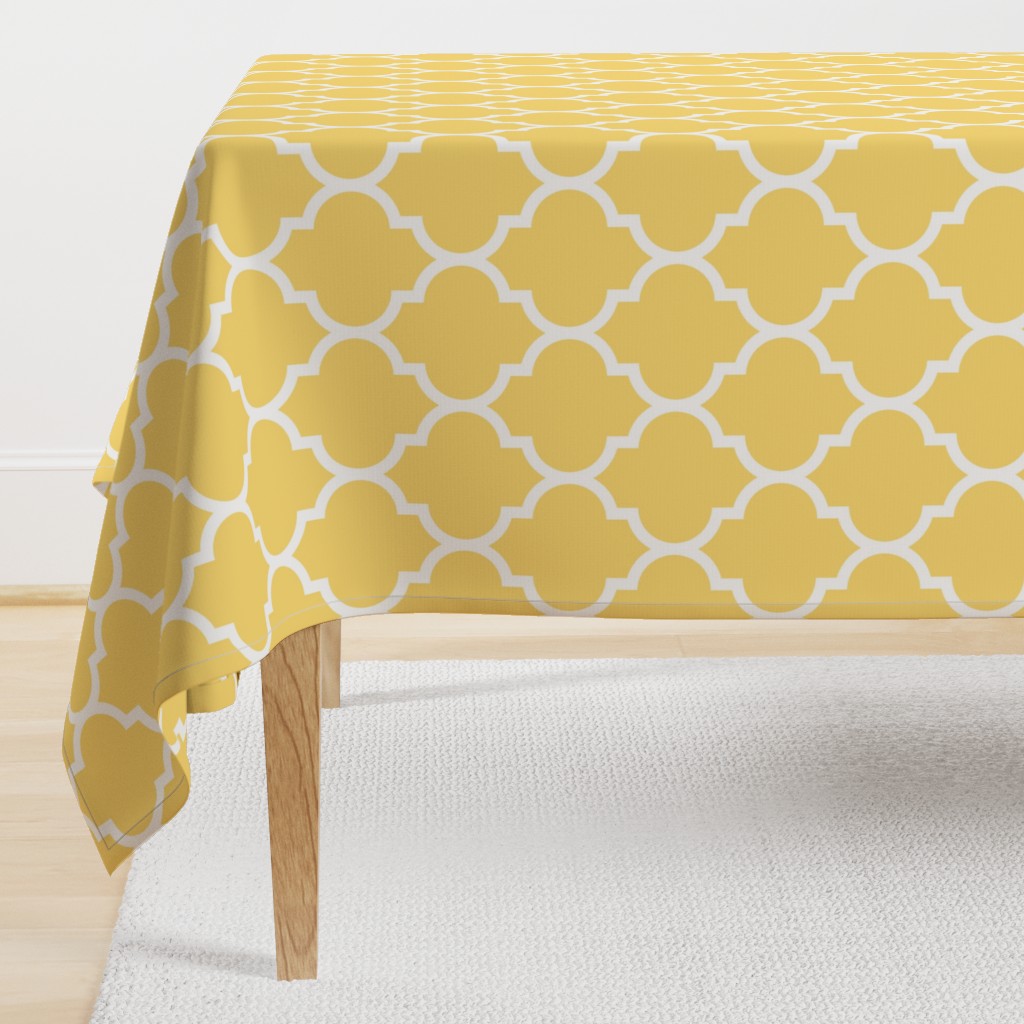 moroccan quatrefoil lattice in lemon yellow