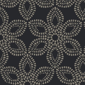 Victorian Lace - Black - Large