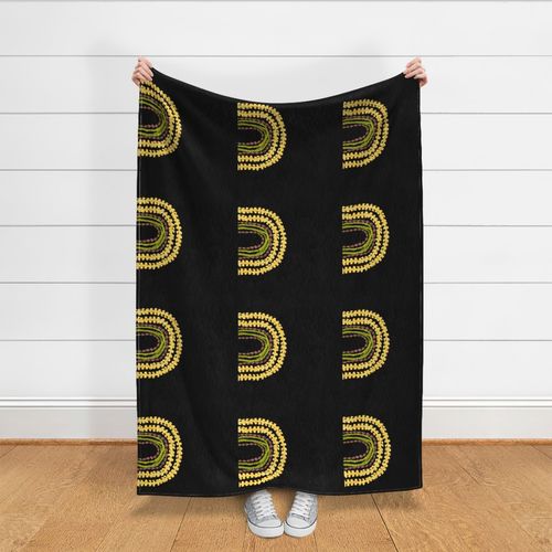 HOME_GOOD_THROW_BLANKET