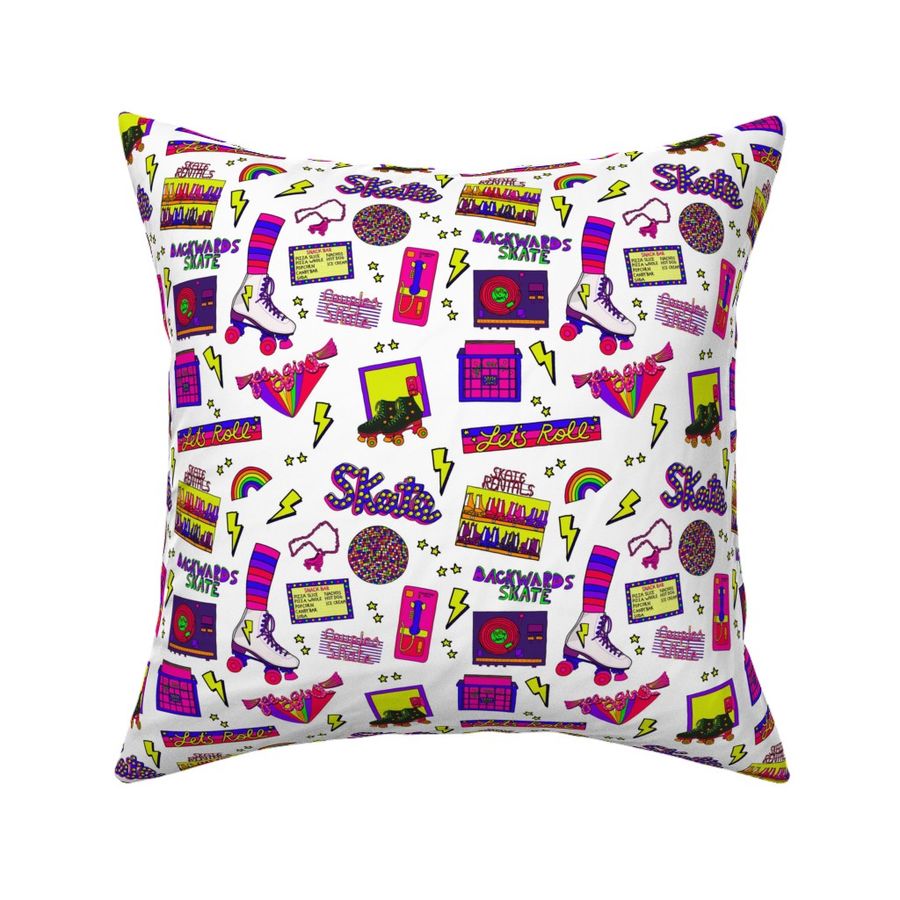 HOME_GOOD_SQUARE_THROW_PILLOW