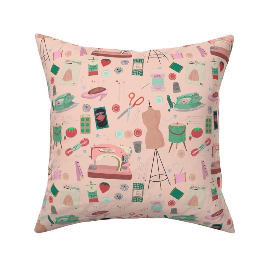 HOME_GOOD_SQUARE_THROW_PILLOW