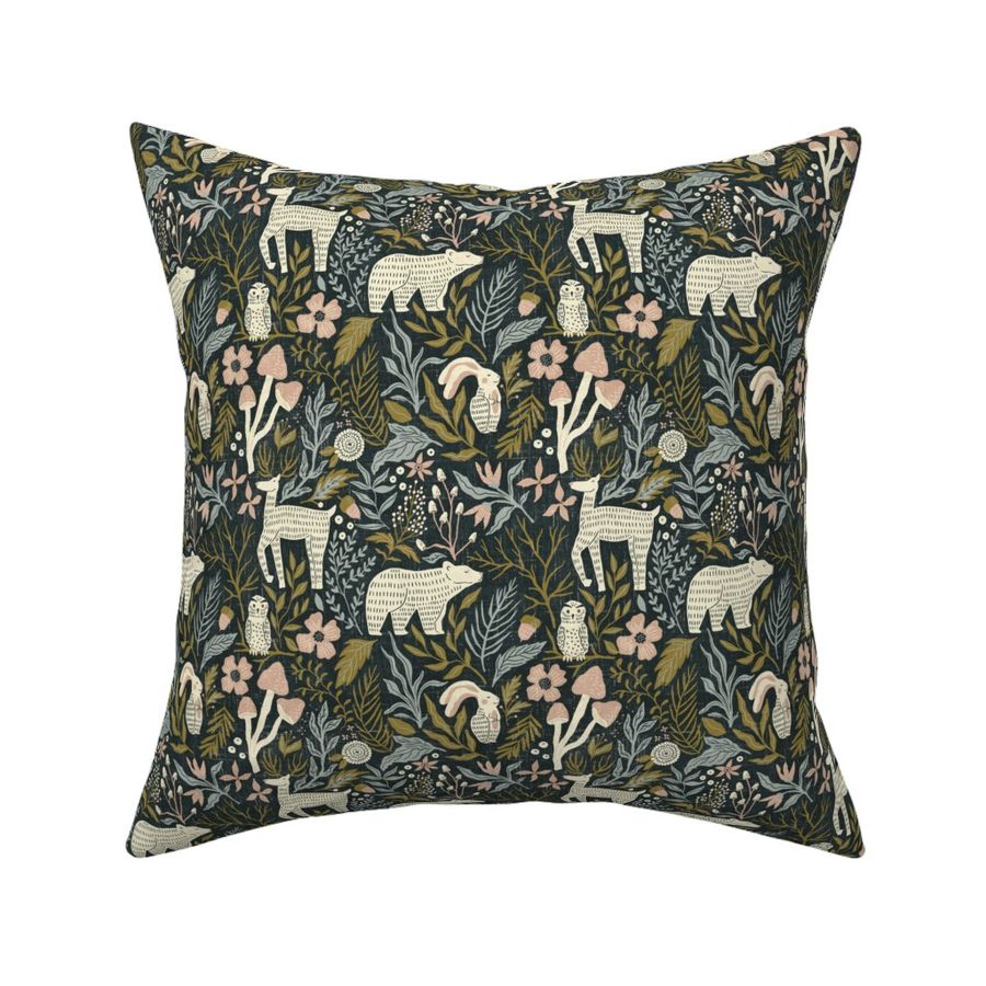 HOME_GOOD_SQUARE_THROW_PILLOW