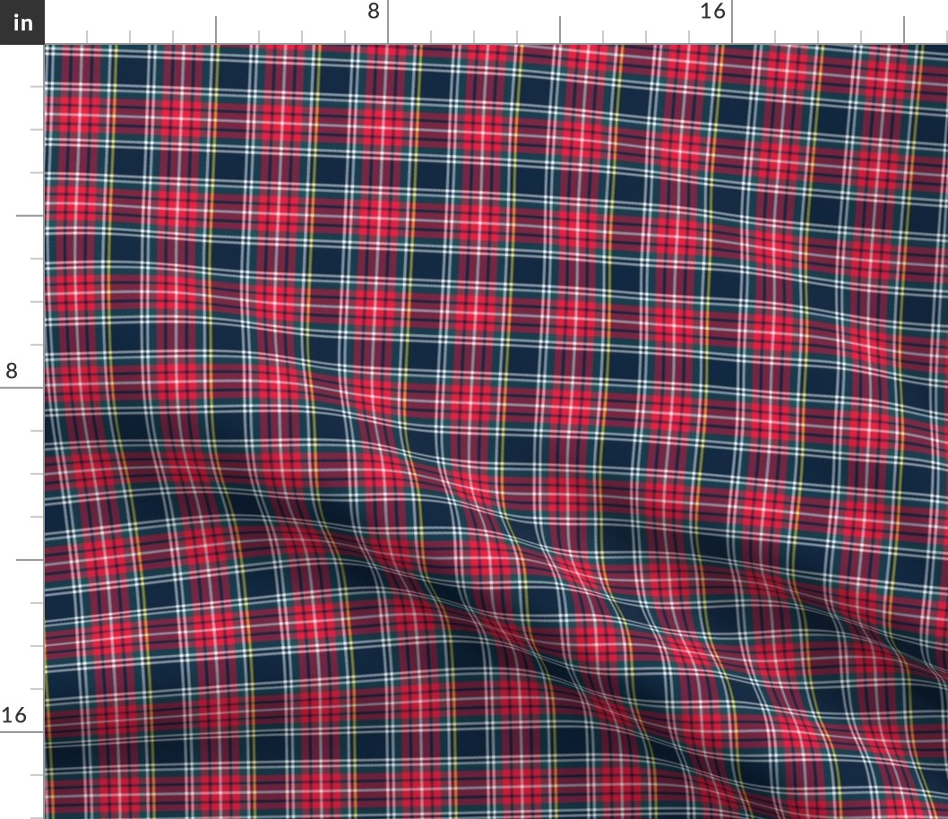 small /// holiday tartan plaid - C