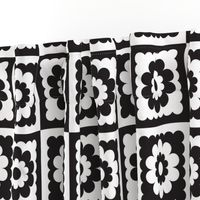 5" Black & White Checkerboard Flowers Mod