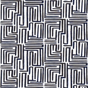 Amazing Maze Black and White Lines - Large Scale