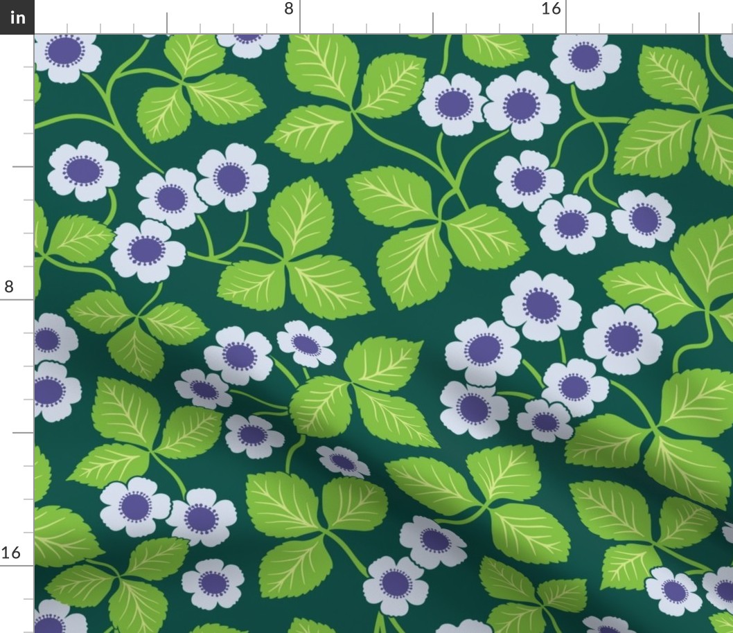Cinquefoil flowers - Large Scale - Emerald green and purple - Floral Flowers
