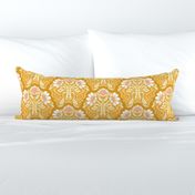 Victorian Daisy Damask in Soft Yellow - Large