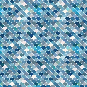 Fish Scale Pattern in Blue Shades / Medium