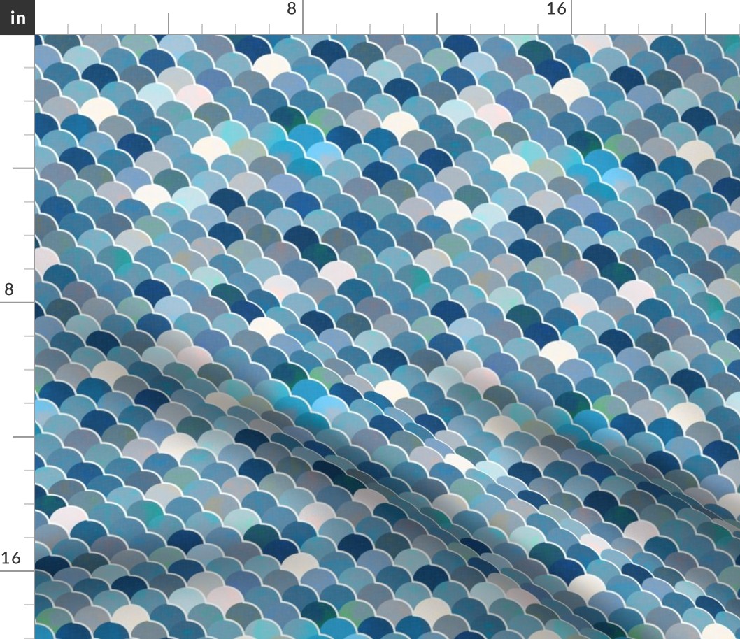 Fish Scale Pattern in Blue Shades / Medium