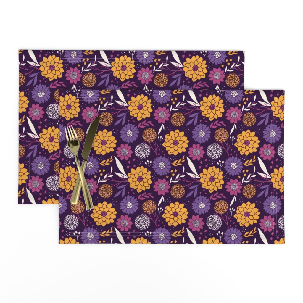 Dahlia Pattern in Purple and Yellow