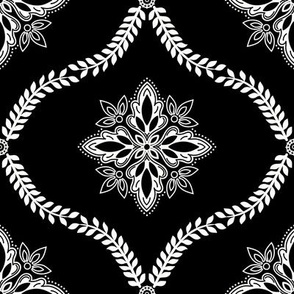 Oakleigh Bandana Medallion: Black Ogee Medallion