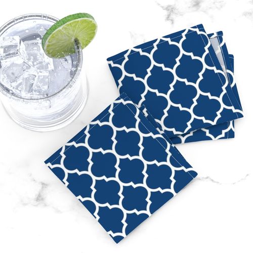 moroccan quatrefoil lattice in egyptian blue